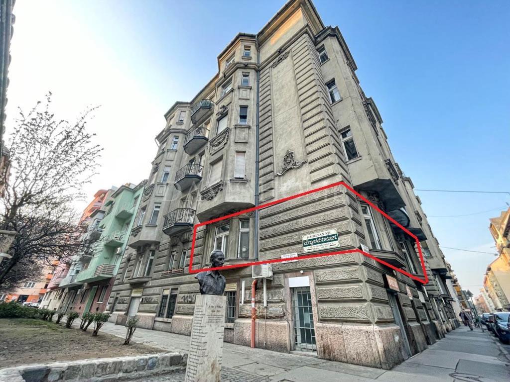 Pannonia Best Home Budapest Bagian luar foto